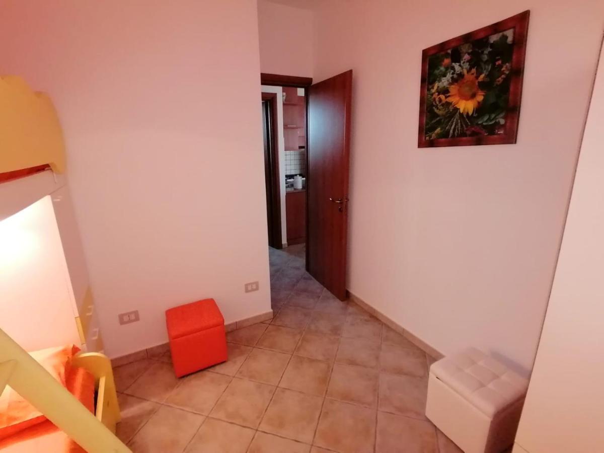 Case Vacanze Vista Mare Torre Pali Kültér fotó